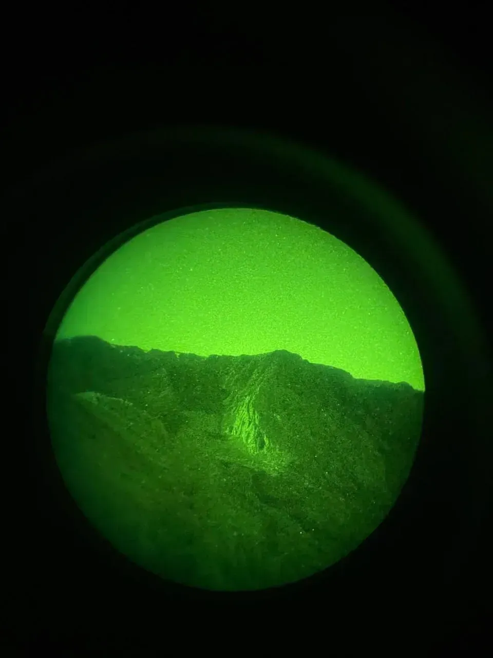 Binocular night vision device 3e B31U Binocular Night Vision